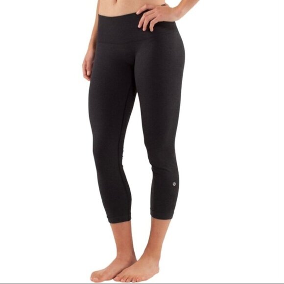 Lululemon Ebb And Flow Crop IIBlack size 6 - Picture 3 of 15